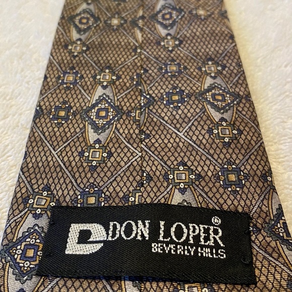 Brand New Super Stylish Designer Tie By DON LOPER - Picture 3 of 3